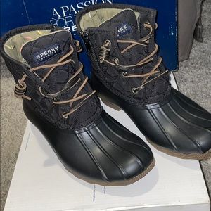 Women’s Sperry boots